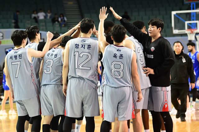 현대모비스, 삼성에 승리