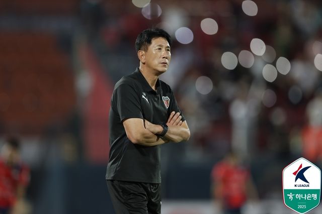 포항 스틸러스 박태하 감독