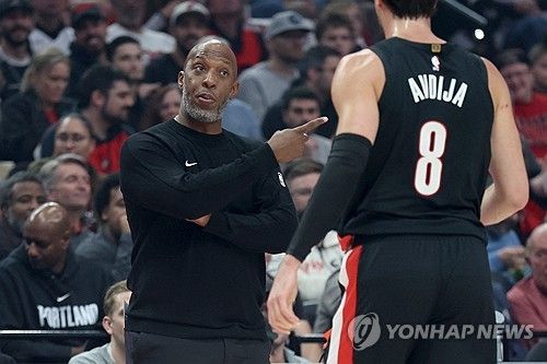 포틀랜드 트레일블레이저스 챈시 빌럽스 감독