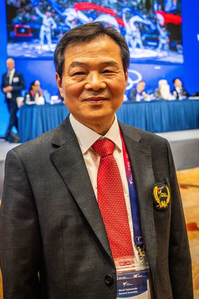 세계태권도연맹 부총재로 선출된 양진방 대한태권도협회장.