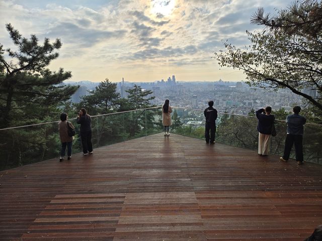 남산 하늘숲길 노을전망대