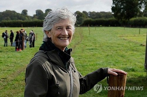 아일랜드 대통령 당선 확실한 캐서린 코널리 후보