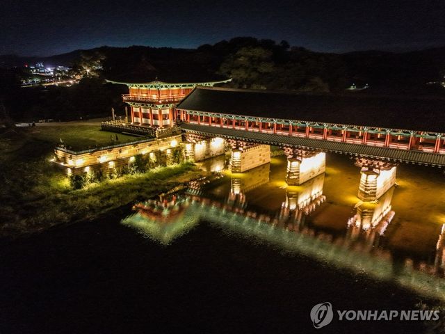 경주 월정교 야경