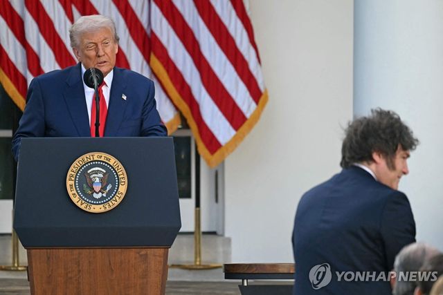 도널드 트럼프 미국 대통령(왼쪽)과 밀레이 아르헨티나 대통령