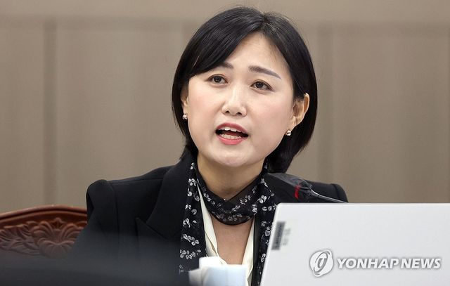 백승아, 부산 여고생 3명 사망 사건 질의