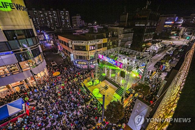 '맛있는 이야기, 정겨운 추억'이 넘치는 2025 원주만두축제 개막식