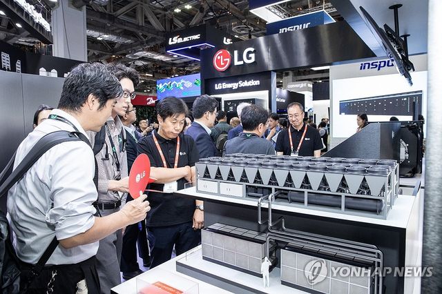 LG전자, LG CNS, LG엔솔, 싱가포르 '데이터센터 월드 아시아 2025' 참가