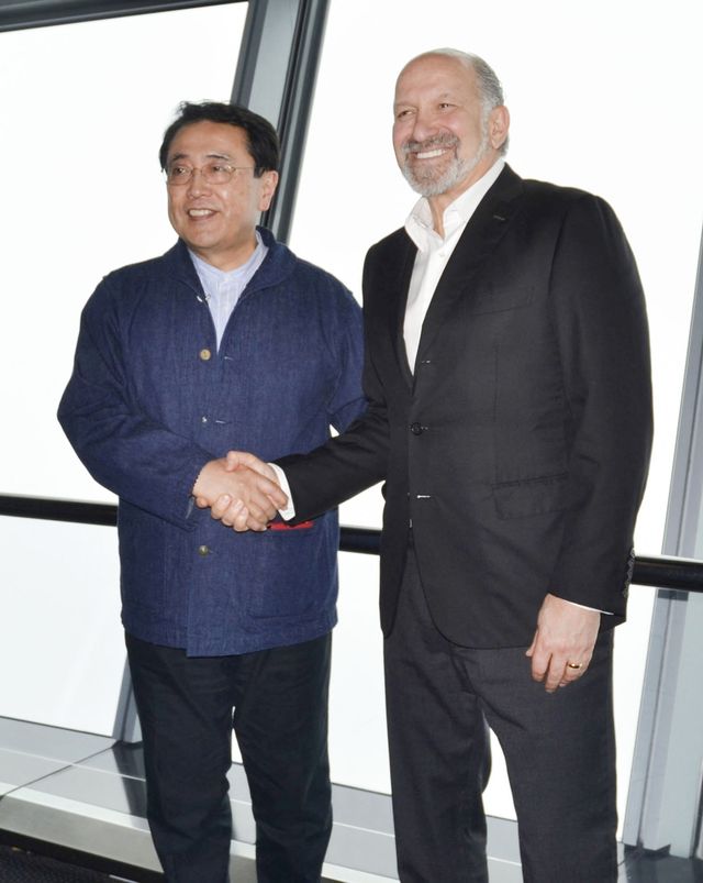 아카자와 일본 경제재생상과 러트닉 미국 상무장관