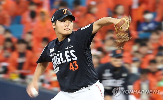 정우주, 3⅓이닝 5K 무실점 역투