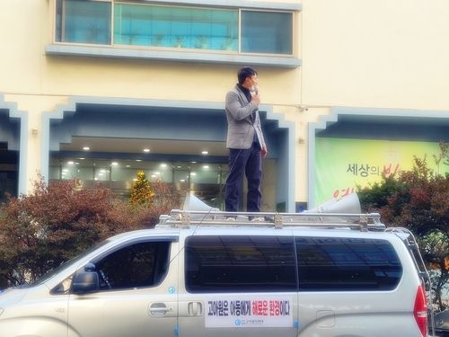 "고아원은 아동에게 해로운 환경이다"