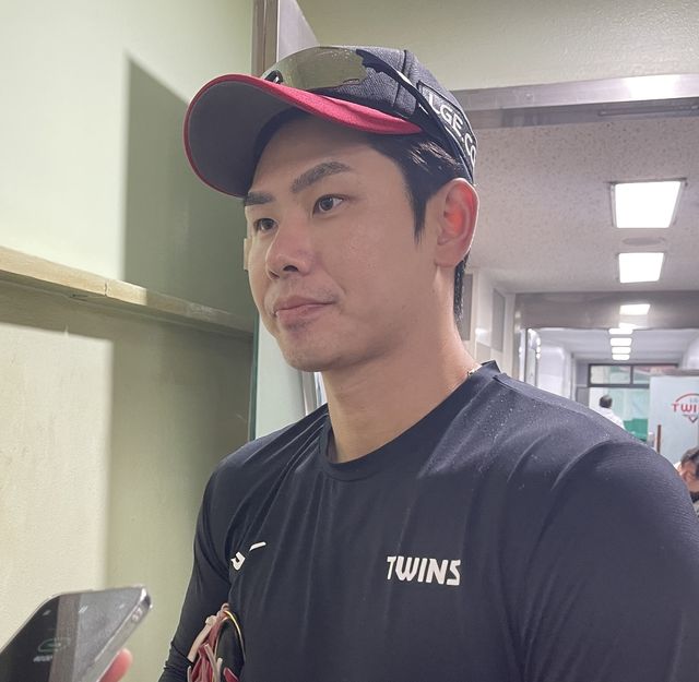 한국시리즈 1차전 출격을 앞둔 LG 홍창기