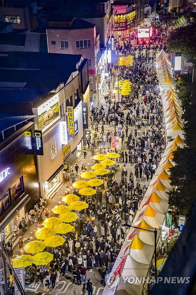 '맛있는 이야기, 정겨운 추억'이 넘치는 2025 원주만두축제장