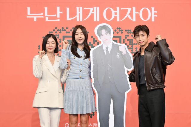 KBS '누난 내게 여자야' MC 황우슬혜, 한혜진, 수빈, 우영