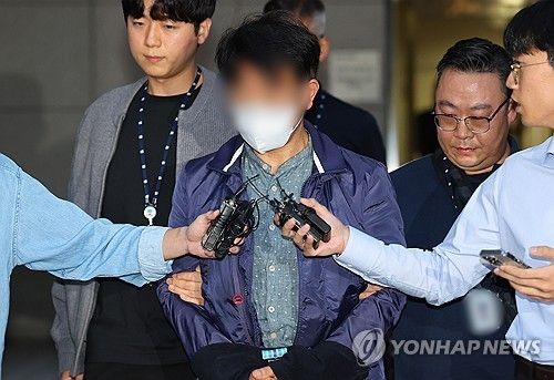 구속 전 피의자심문 출석한 '순직 해경' 파출소 당직팀장