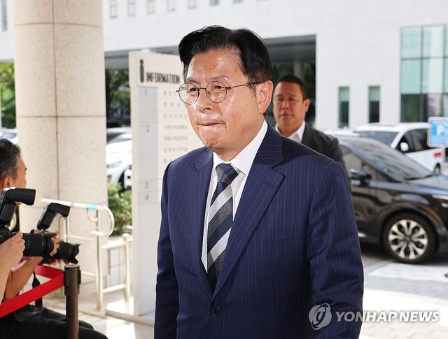 황교안 대표, '패스트트랙 사건' 결심 공판 출석