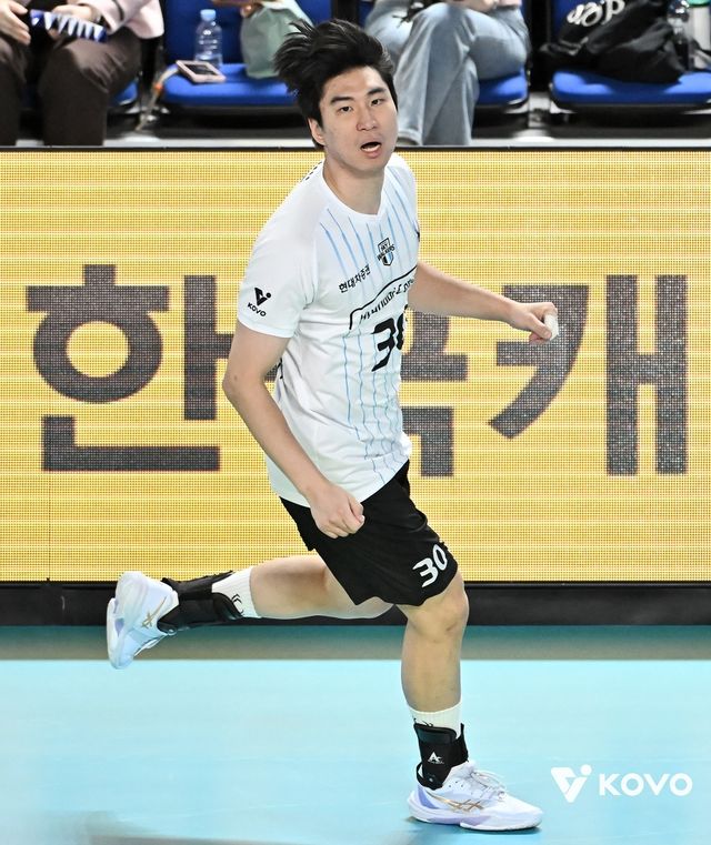 현대캐피탈 신호진