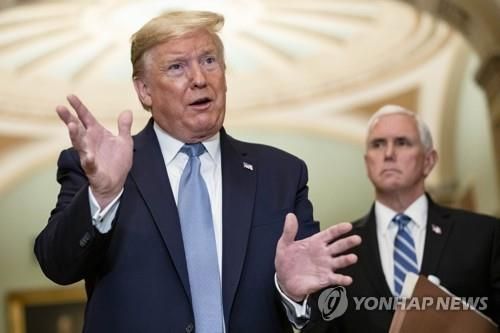 2020년 3월 당시 트럼프 대통령과 펜스 부통령