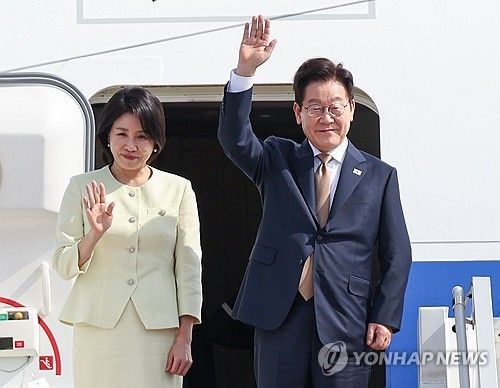 이재명 대통령 부부, 아세안 일정 마치고 귀국길