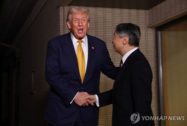 나루히토 일왕 만난 트럼프 대통령