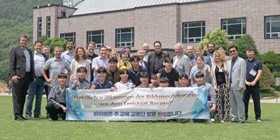 목포중앙고 찾은 독일 직업학교 방문단 