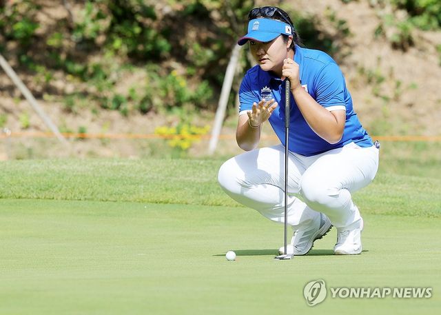 라이 살피는 유해란