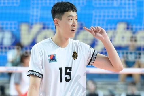 국군체육부대의 홍동선