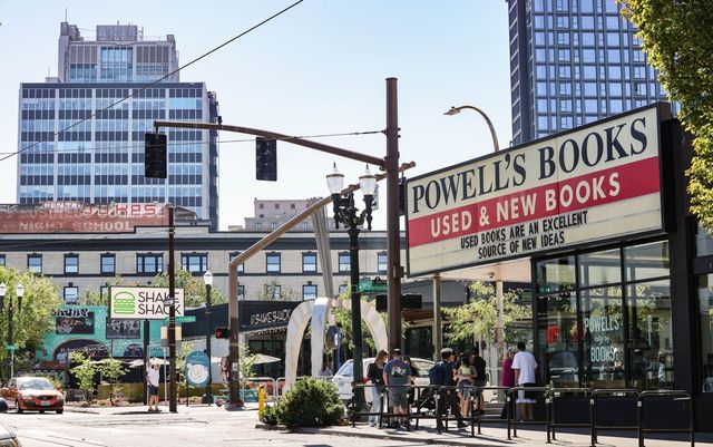 포틀랜드 랜드마크 '파월스 북스' [사진/임헌정 기자]