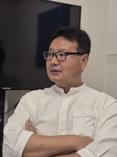 연합뉴스와 인터뷰 중인 류동익 박사