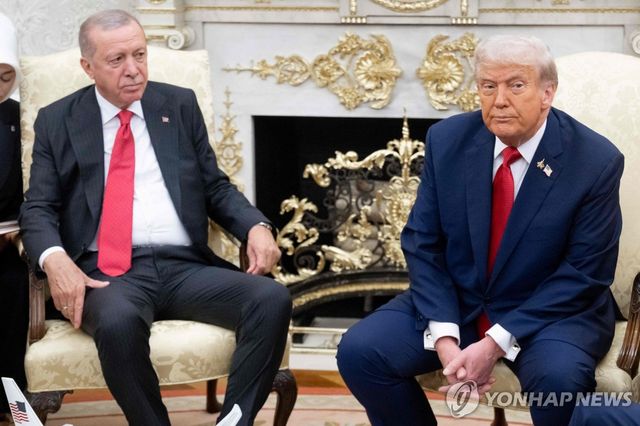 레제프 타이이프 에르도안 튀르키예 대통령과 도널드 트럼프 미국 대통령