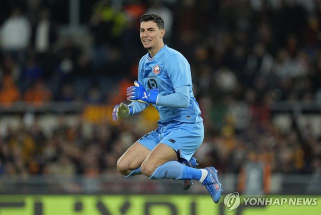 릴 골키퍼 베르케 외제르.