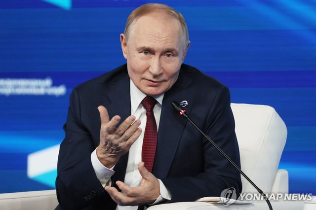 발다이국제토론클럽에 참석한 블라디미르 푸틴 러시아 대통령