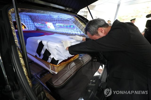오열하는 고 김상현 이병 유가족