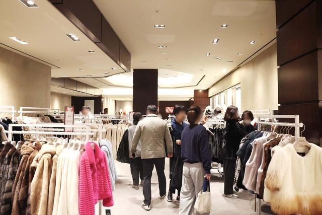 신세계百, '세이블 모피·밍크 기획전'…최대 70% 할인