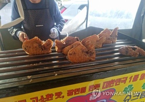 이른 추위에 등장한 붕어빵