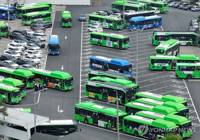 서울 버스 파업은 면했지만, 버스 대란 불씨는 여전히