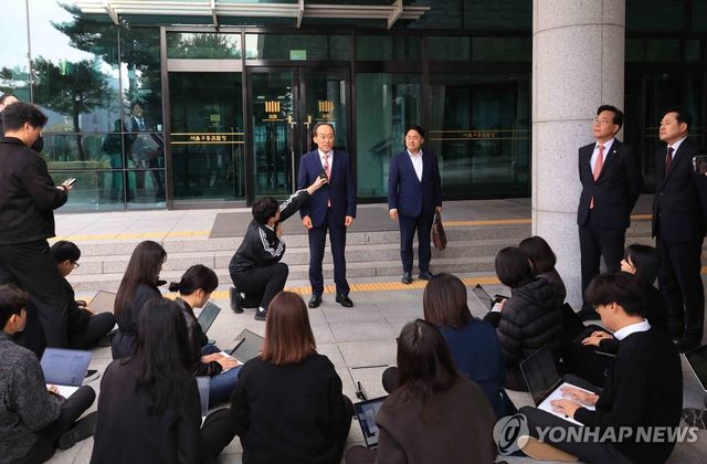 특검 조사 마친 추경호