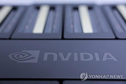 엔비디아 블랙웰 GPU