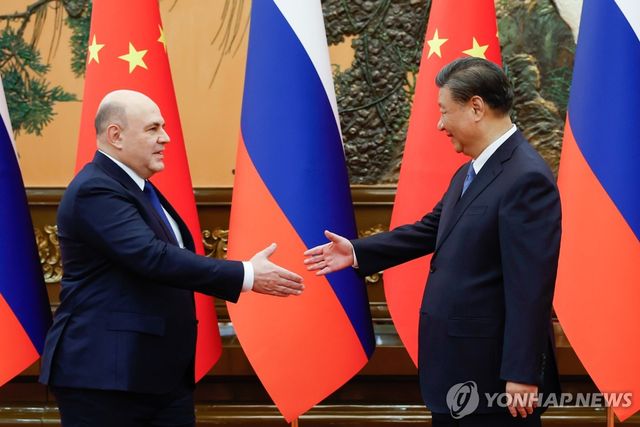 미하일 미슈스틴 러시아 총리와 시진핑 중국 국가주석