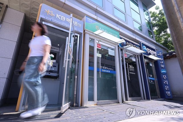 9월 은행 평균 예금금리 2.52%, 0.03%p↑…1년만에 반등
