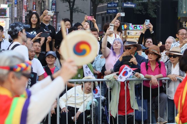 뉴욕 맨해튼 한복판서 '코리안 퍼레이드'