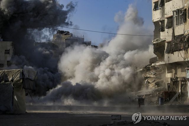 3일 이스라엘 공습 받은 가자시티 건물