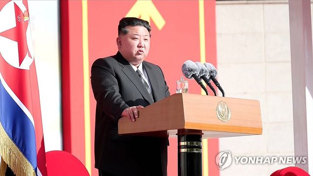 북한, 무장장비전시회 '국방발전-2025' 개막