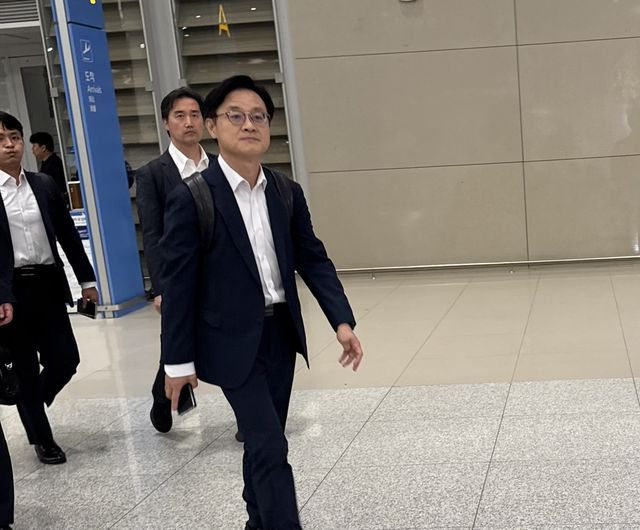 방미 마치고 귀국하는 김정관 산업통상부 장관