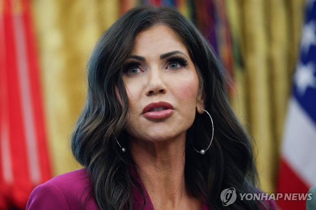 크리스티 놈 미국 국토안보부 장관