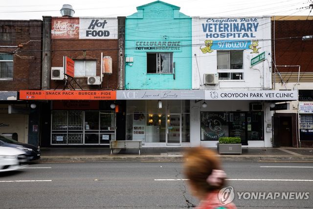 호주 시드니 주택가서 총기난사…1명 중태·19명 경상