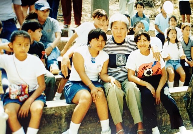 에콰도르 아이들과 함께한 김용숙 선교사