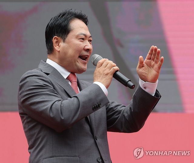 정부·여당 규탄 발언하는 장동혁 대표