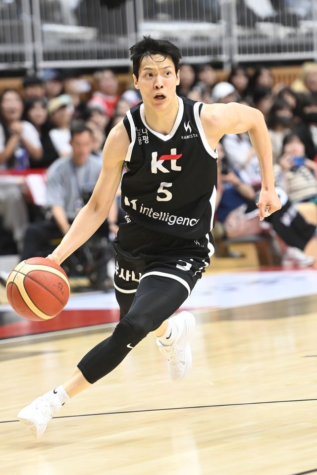 돌파하는 김선형