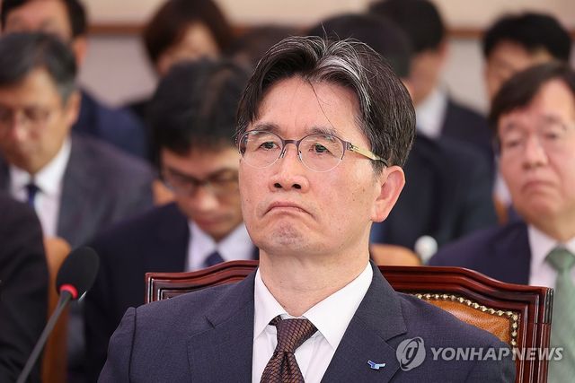 질의듣는 오동운 공수처장