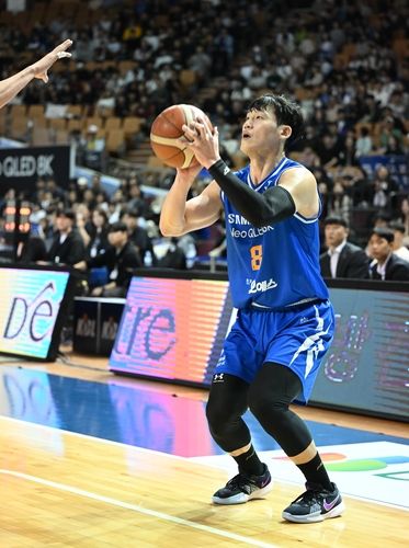 3점 던지는 삼성 최현민